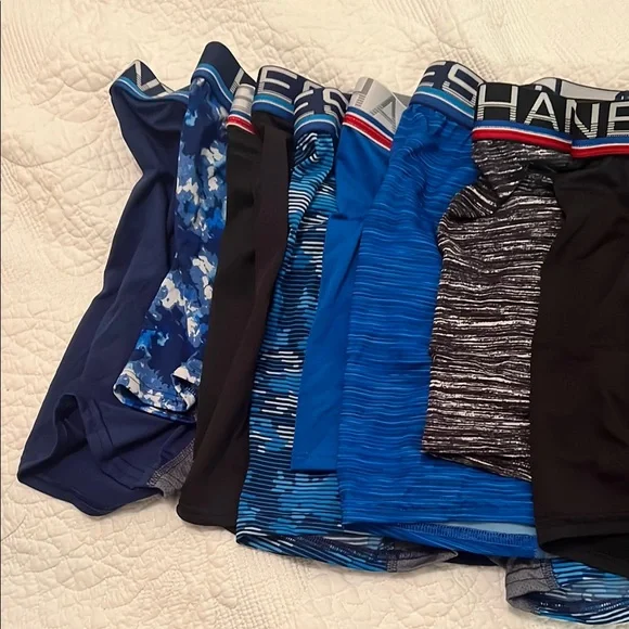 Hanes Boxer Briefs- 10 pairs brand new! - Picture 2 of 3
